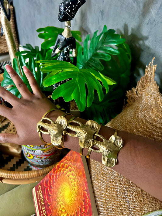 Elephant brass cuff (1pc)